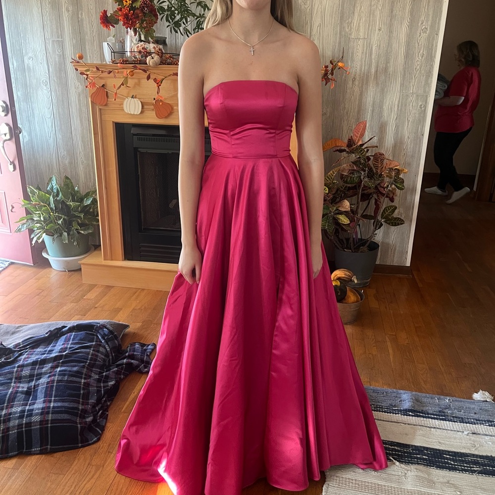 Pink Prom Dreas